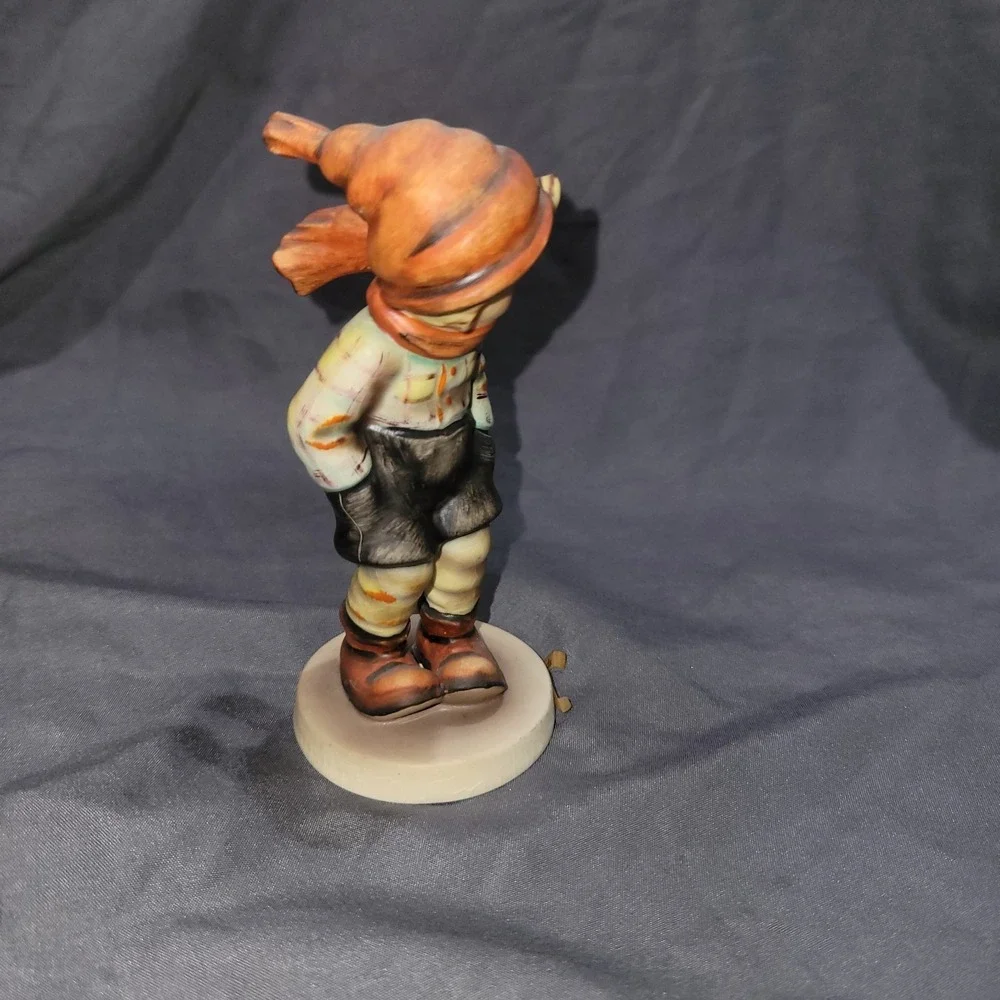 Goebel Hummel Figurine TMK5 #43 March Winds - Unboxed